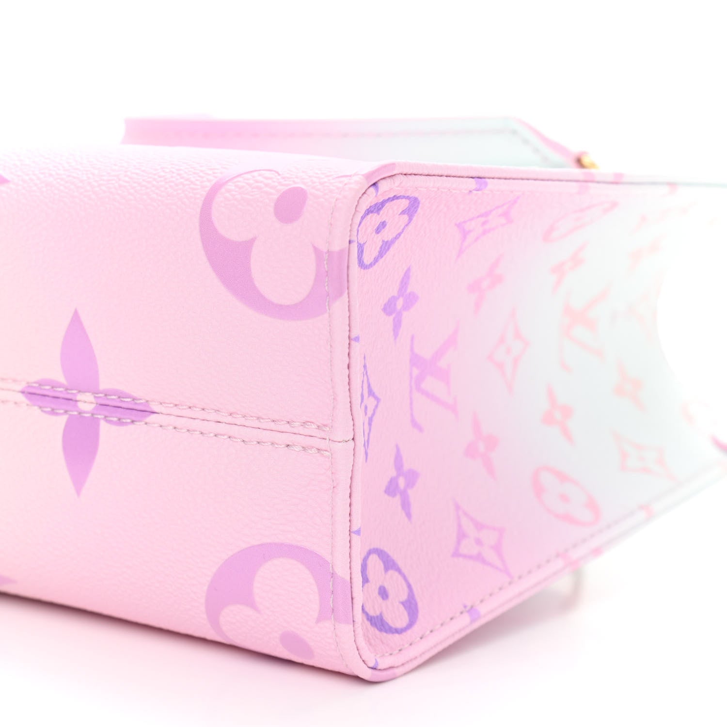 Louis Vuitton Monogram Giant Spring In The City Onthego PM Sunrise Pastel 9 of 10
