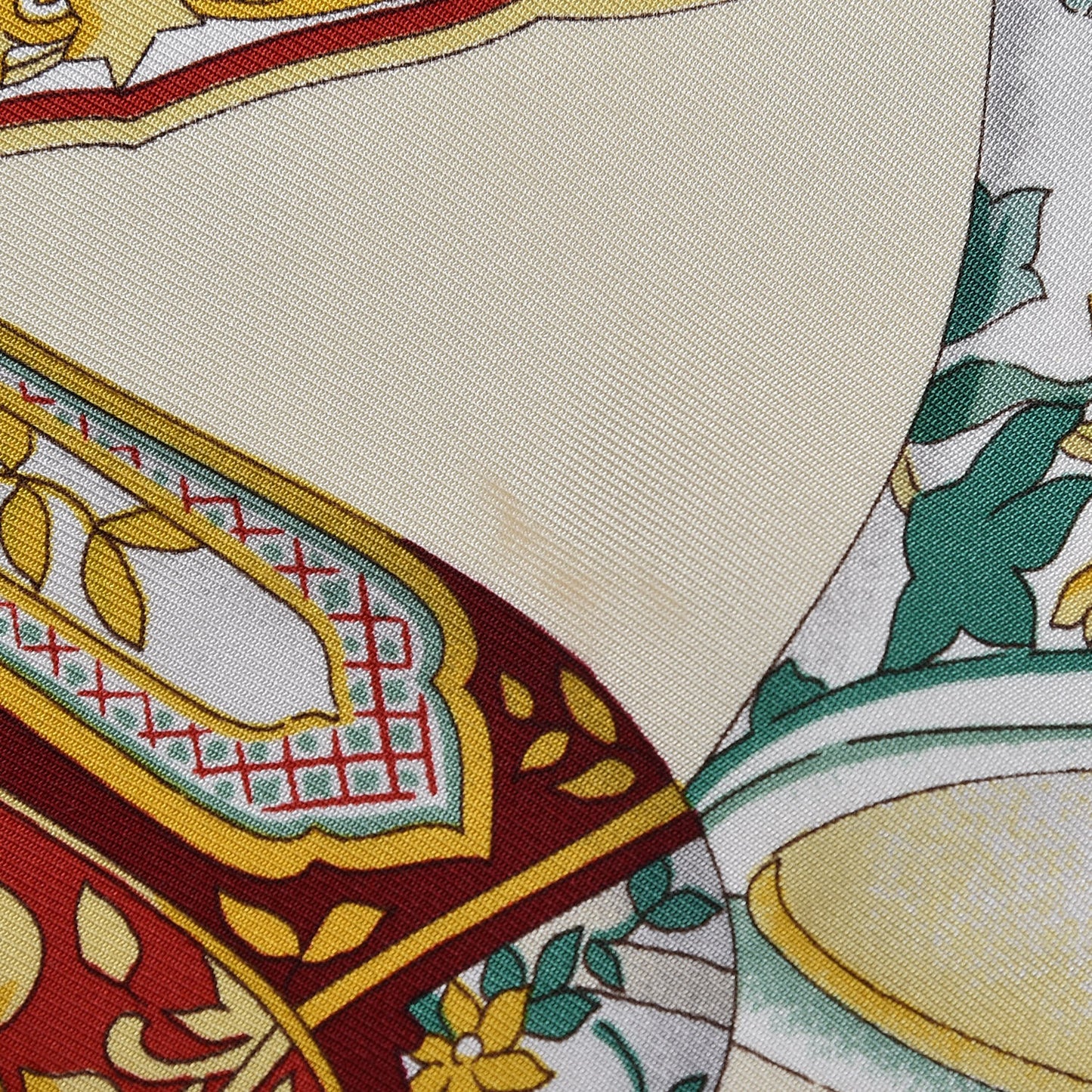 Silk Porcelain Motif Scarf Multicolor