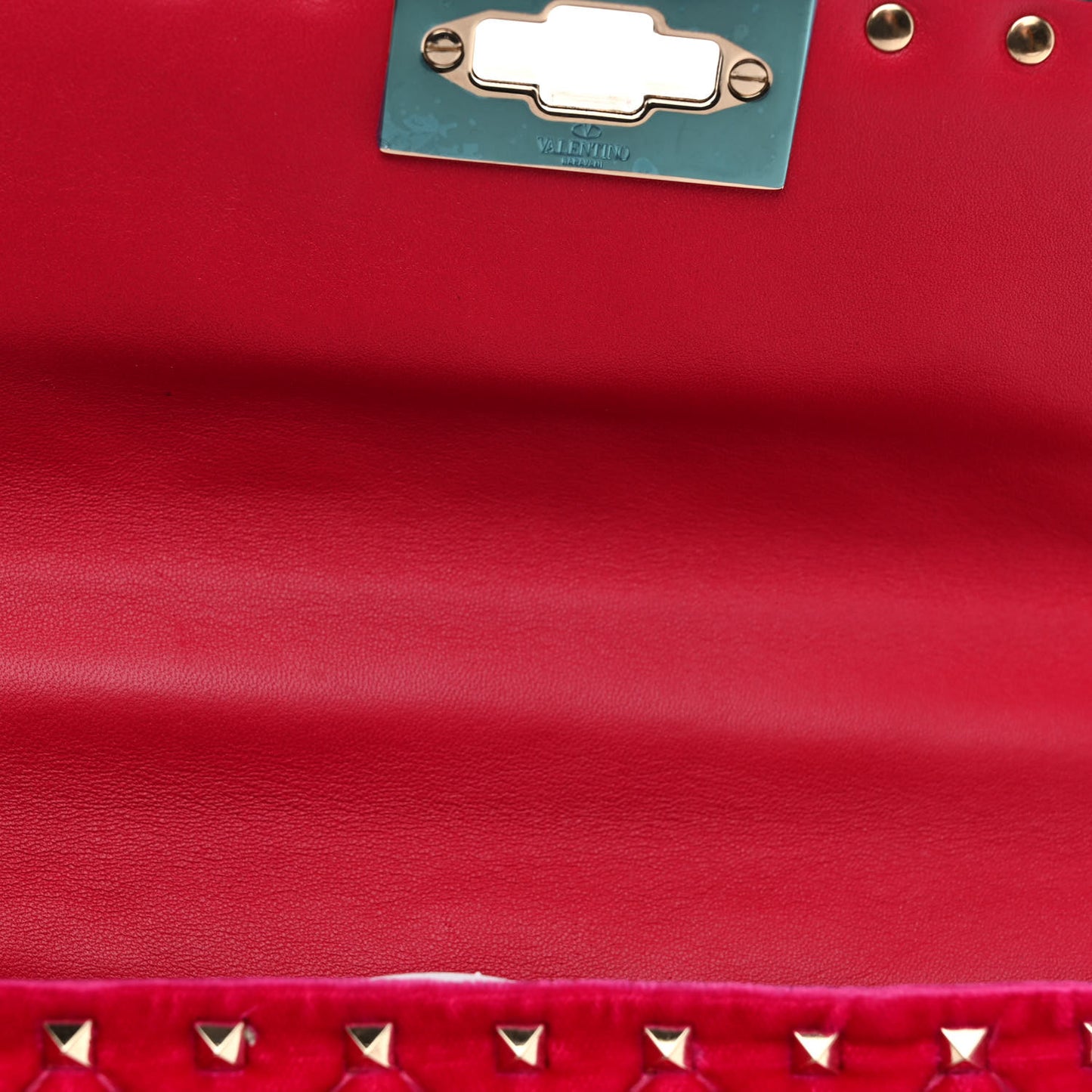Velvet Medium Rockstud Spike Shoulder Bag Disco Pink