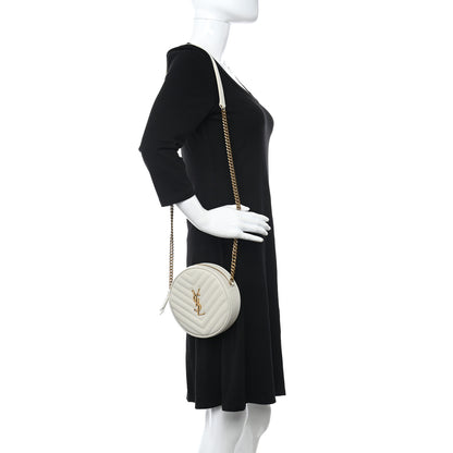 Saint Laurent Grain De Poudre Matelasse Chevron Quilted Round Vinyle Camera Bag White 2 of 10