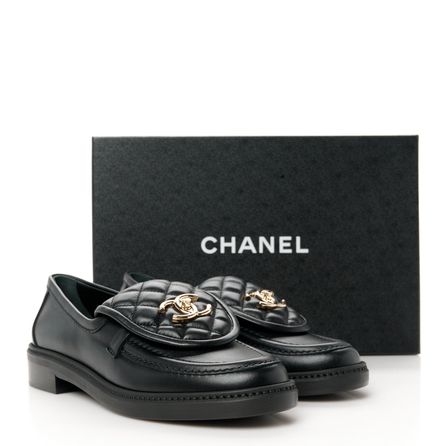 Lambskin Quilted CC Turnlock Loafers 37 Black