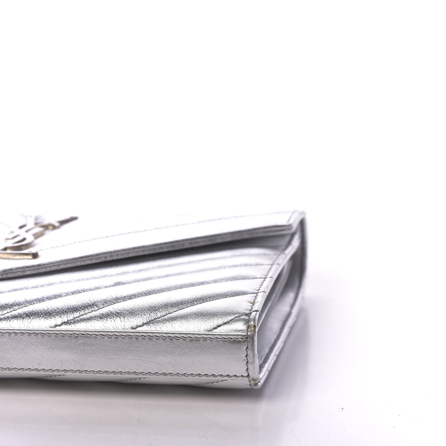 Metallic Lambskin Matelasse Chevron Monogram Chain Wallet Argento