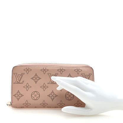Louis Vuitton Mahina Zippy Wallet Magnolia 2 of 7