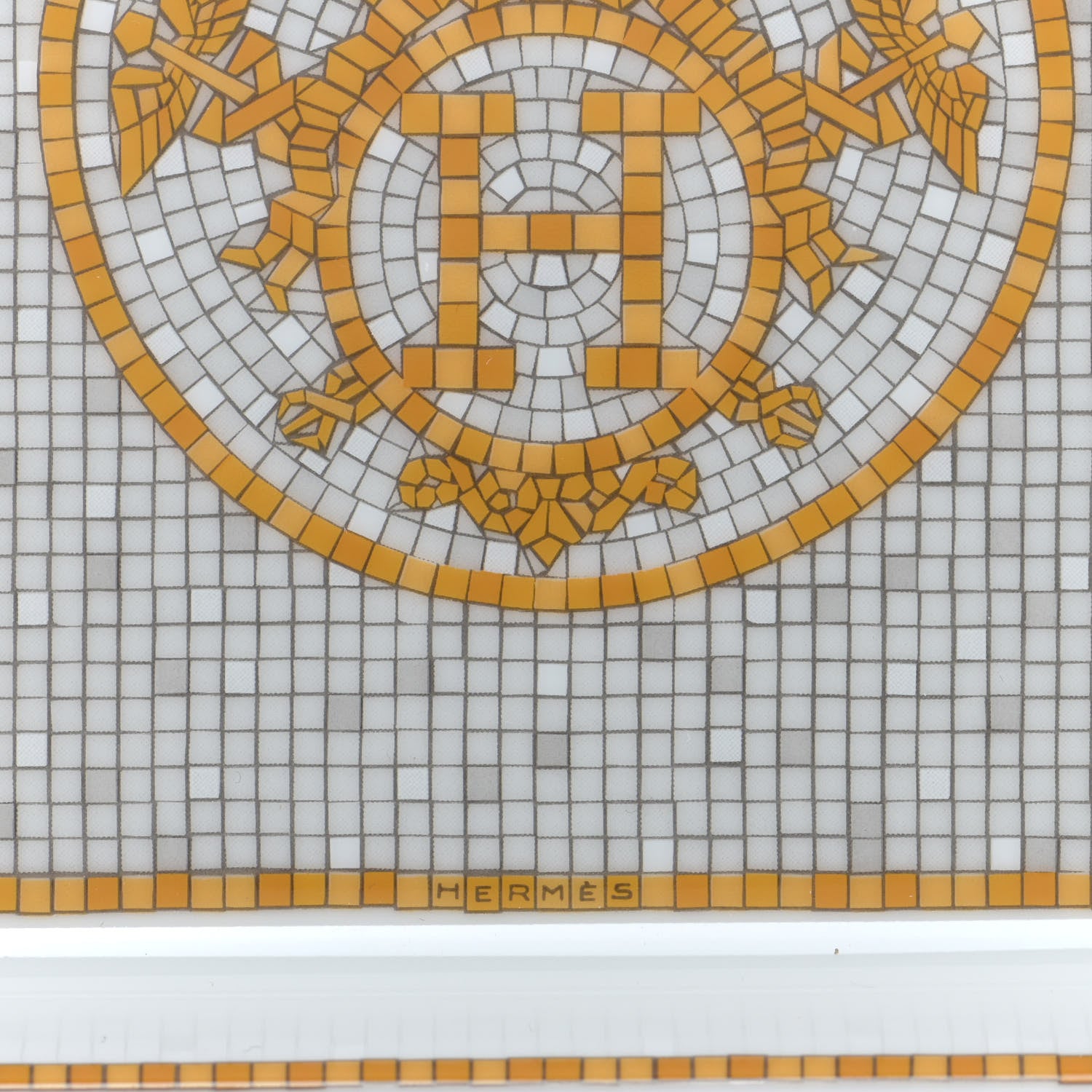 Hermes Porcelain Mosaique au 24 Gold Sushi Plate 4 of 6