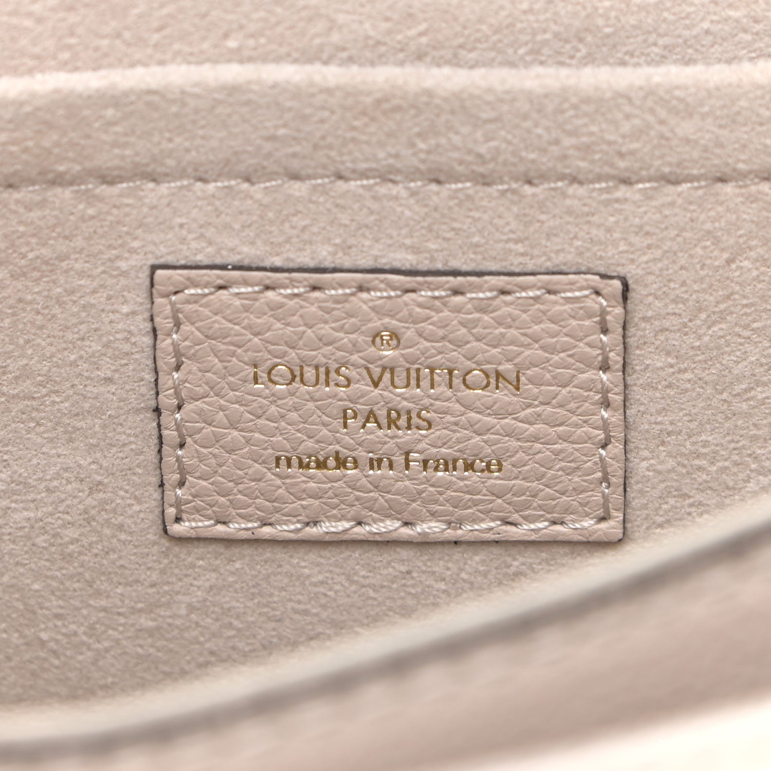 Louis Vuitton Grained Calfskin Lockme Tender Greige 6 of 11