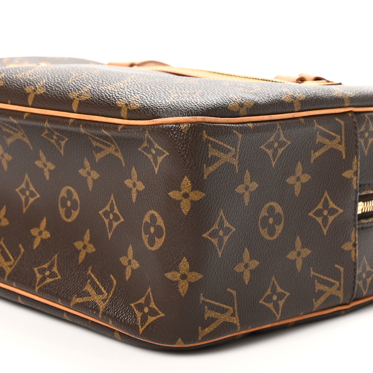 Louis Vuitton Monogram Cite GM 9 of 10