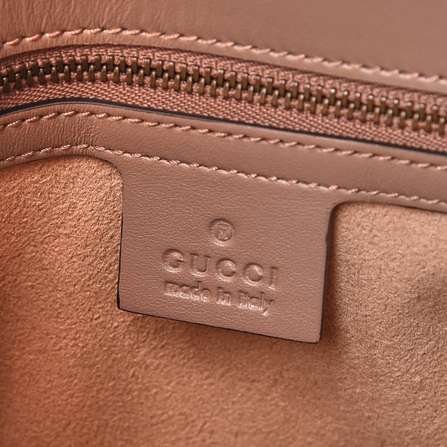 Calfskin Matelasse Small GG Marmont Shoulder Bag Porcelain Rose