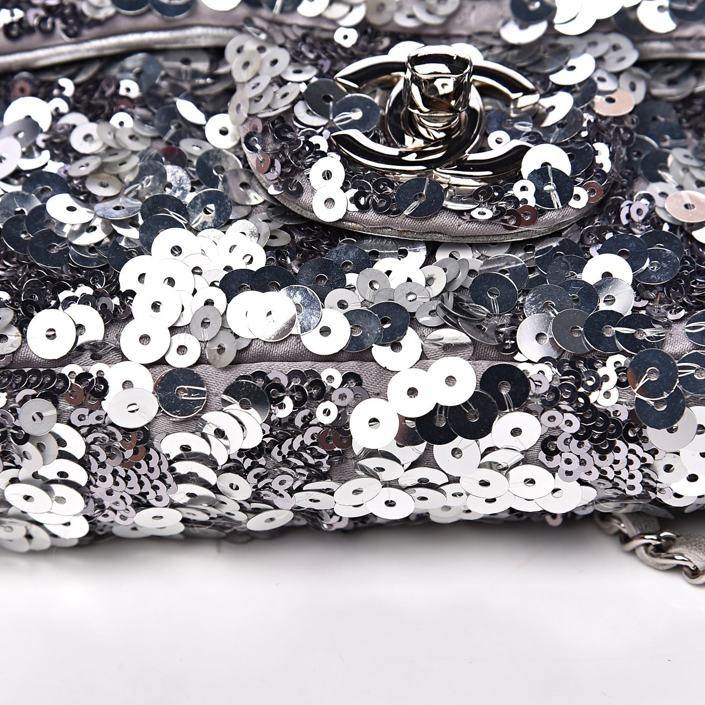 Sequin Medium Single Flap Silver