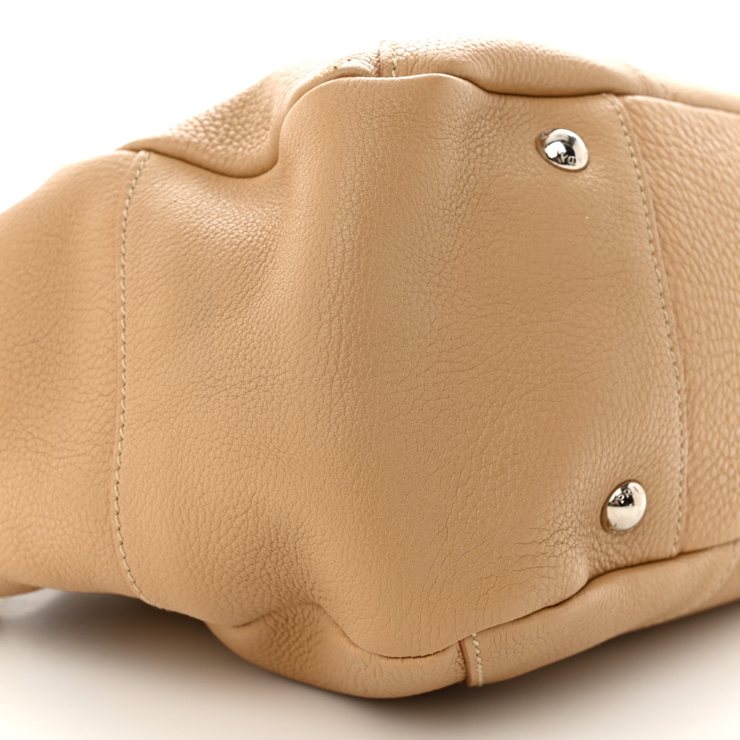 Vitello Daino Side Pocket Hobo Sabbia
