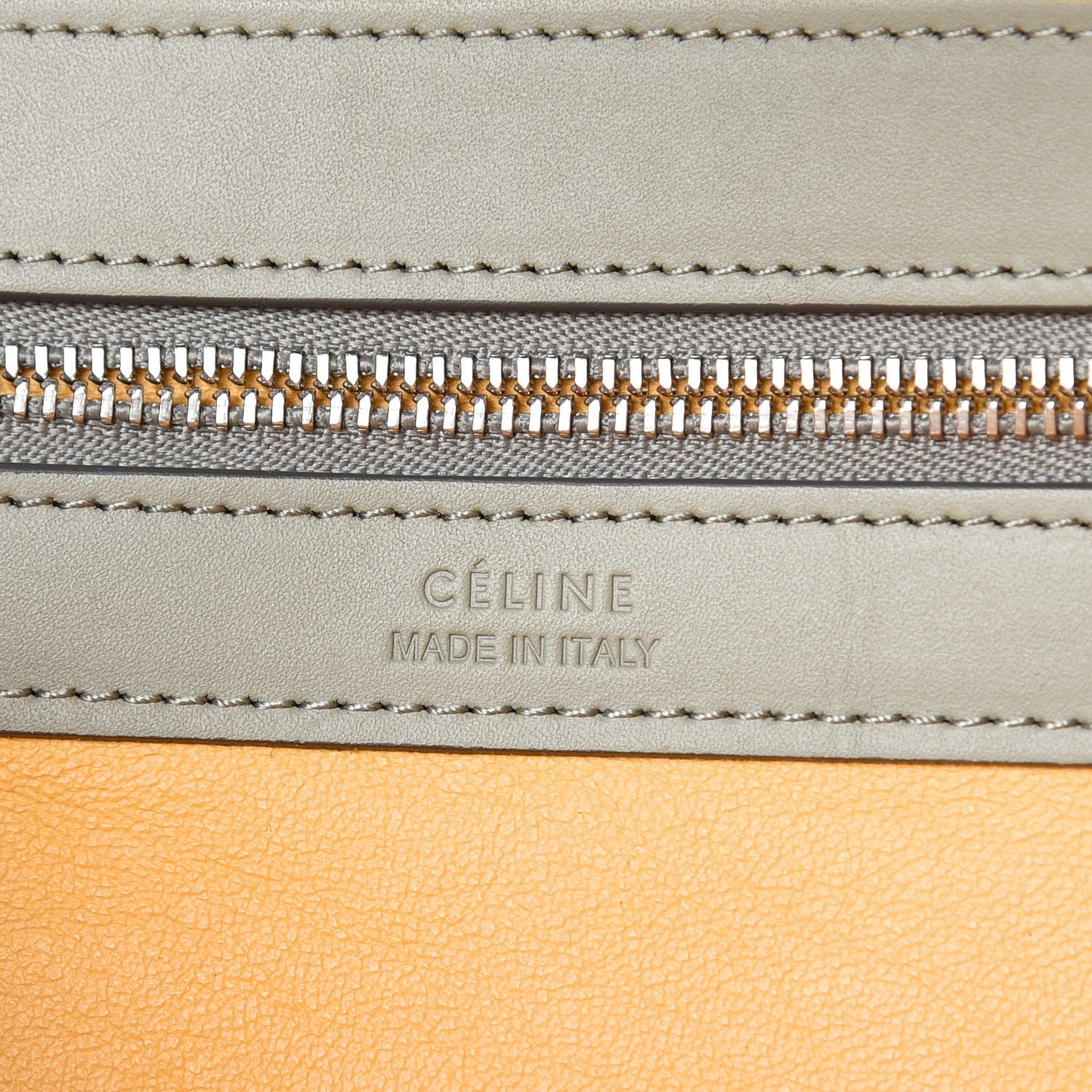 Smooth Calfskin Medium Belt Cabas Phantom Arctic