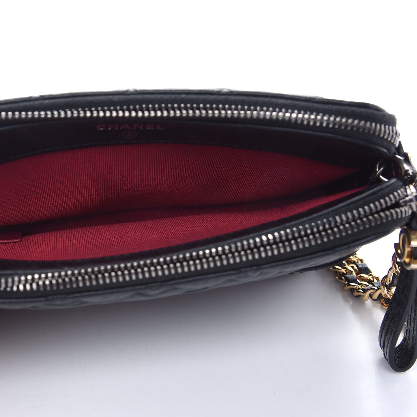 Aged Calfskin Quilted Small Gabrielle Clutch With Chain Black
