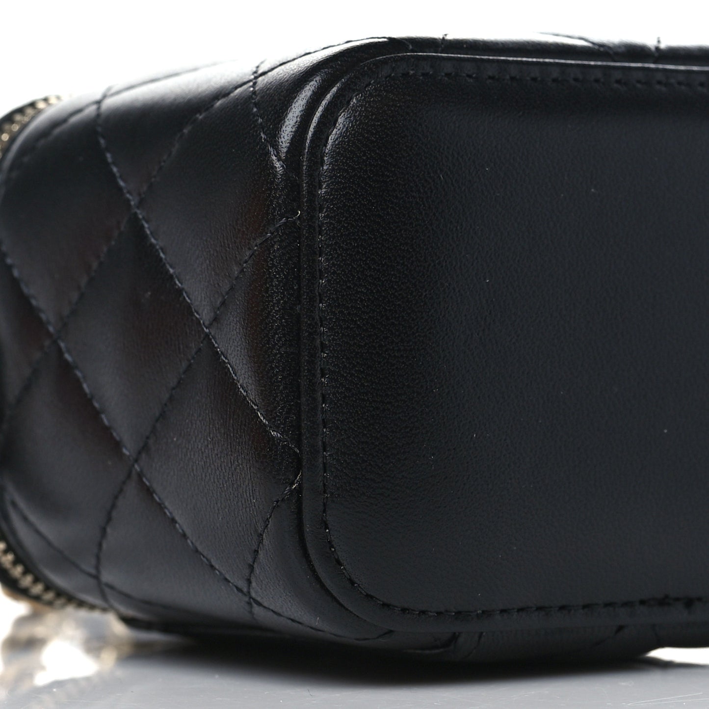 Lambskin Quilted Top Handle Mini Vanity Case With Chain Black