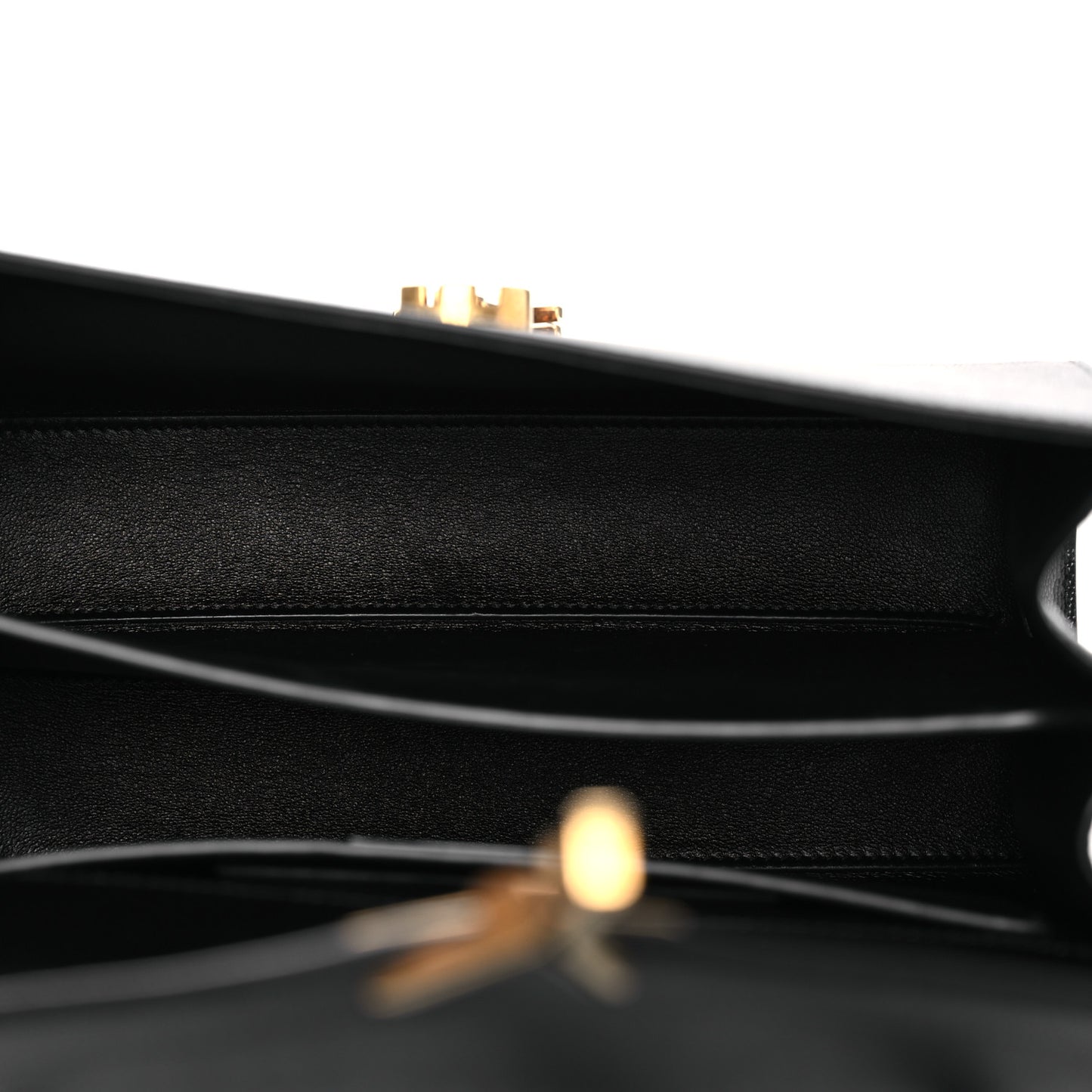 Grain de Poudre Medium Classic Monogram Cassandra Top Handle Black