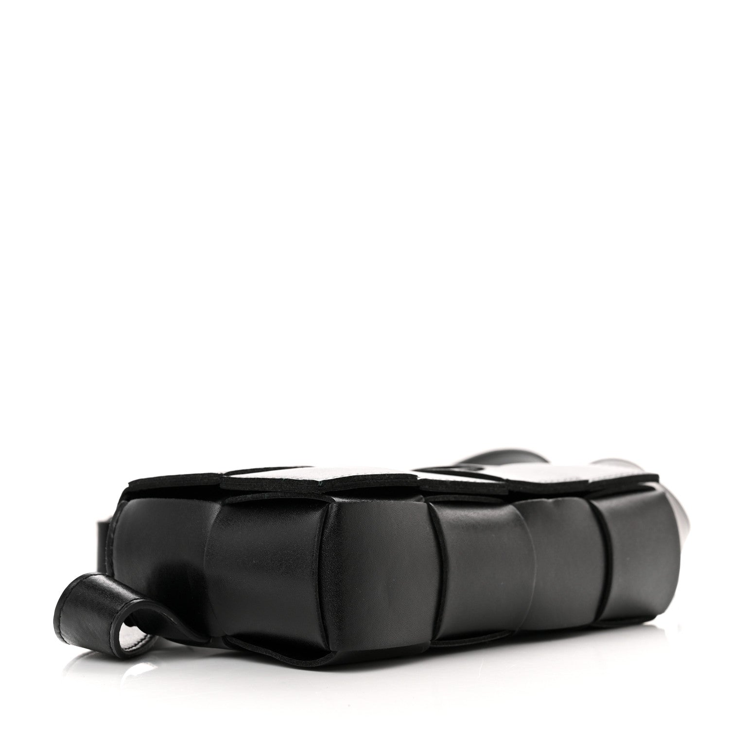 Bottega Veneta Nappa Maxi Intreccio The Belt Cassette Bag Black 4 of 8