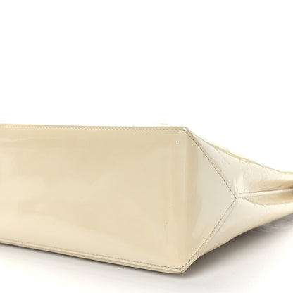 Louis Vuitton Vernis Wilshire MM Blanc Corail 7 of 7