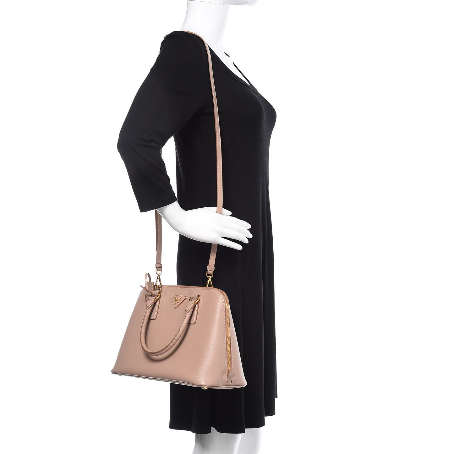 Saffiano Lux Medium Promenade Tote Cammeo