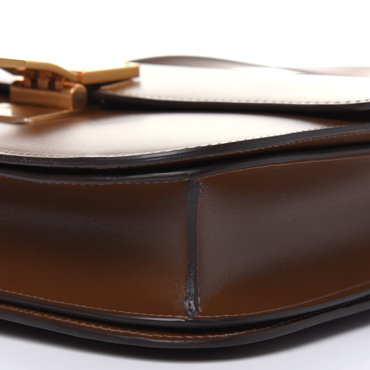 Box Calfskin Medium Classic Box Flap Bag Camel