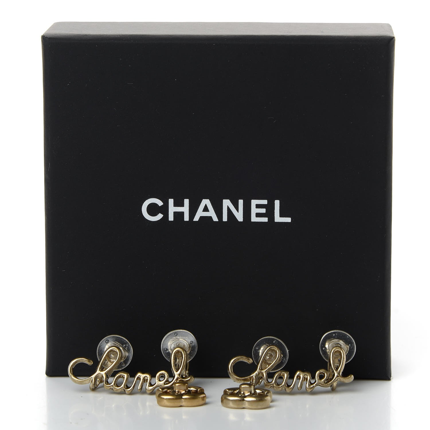 Chanel Metal Logo CC Turnlock Clip On Earrings Gold 4 of 4