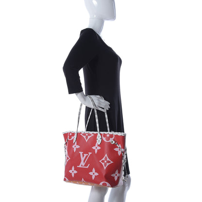 Louis Vuitton Monogram Giant Neverfull MM Rouge 2 of 9