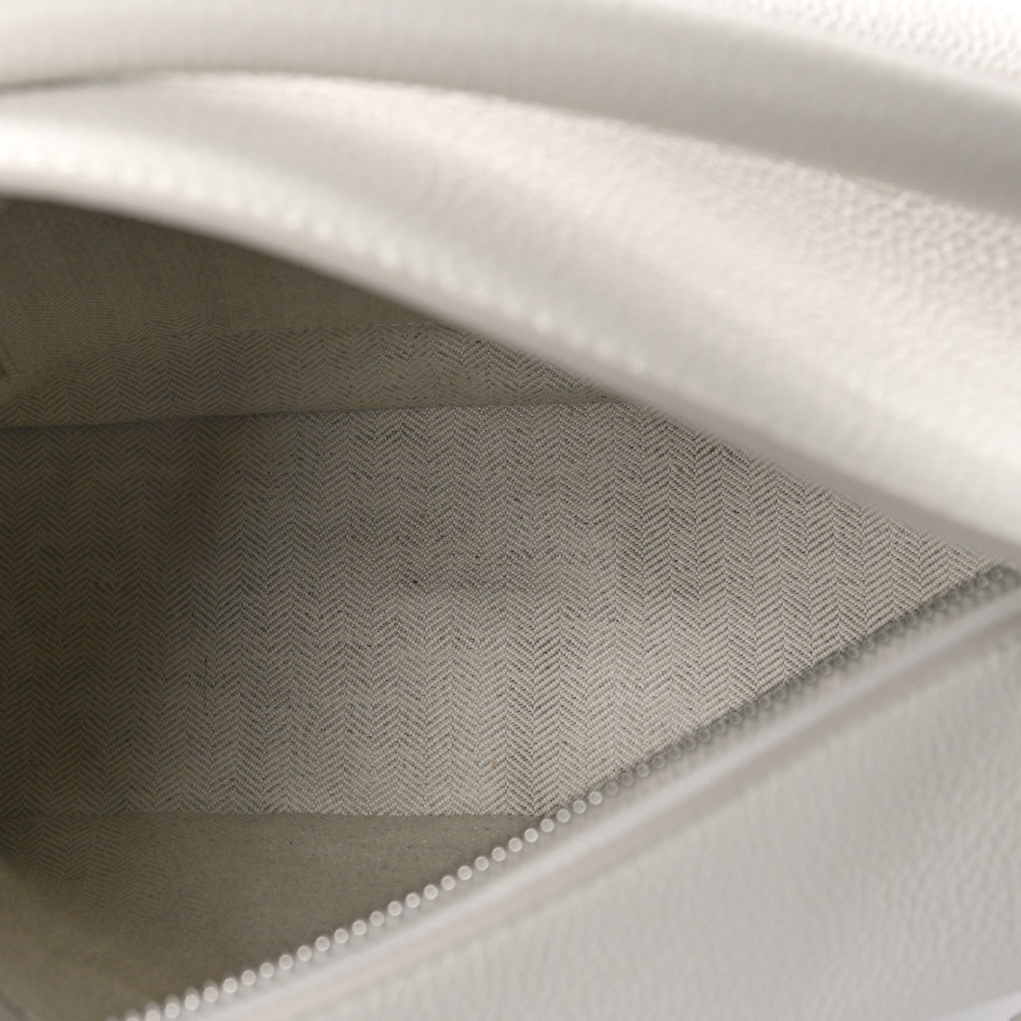 Soft Grained Calfskin Small Puzzle Edge Bag Soft White
