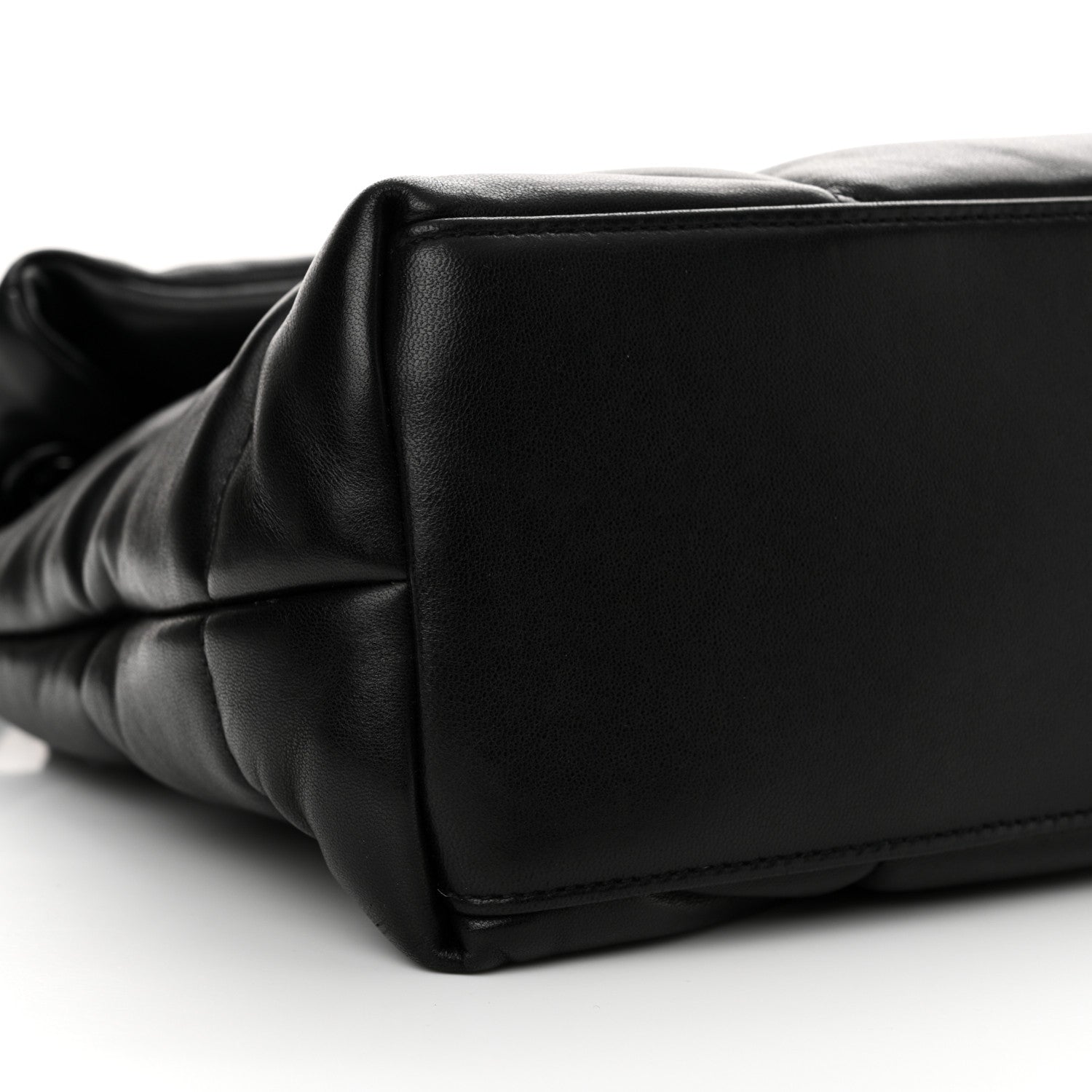 Saint Laurent Lambskin Quilted Monogram Monochrome Medium Loulou Puffer Chain Satchel Black 9 of 13