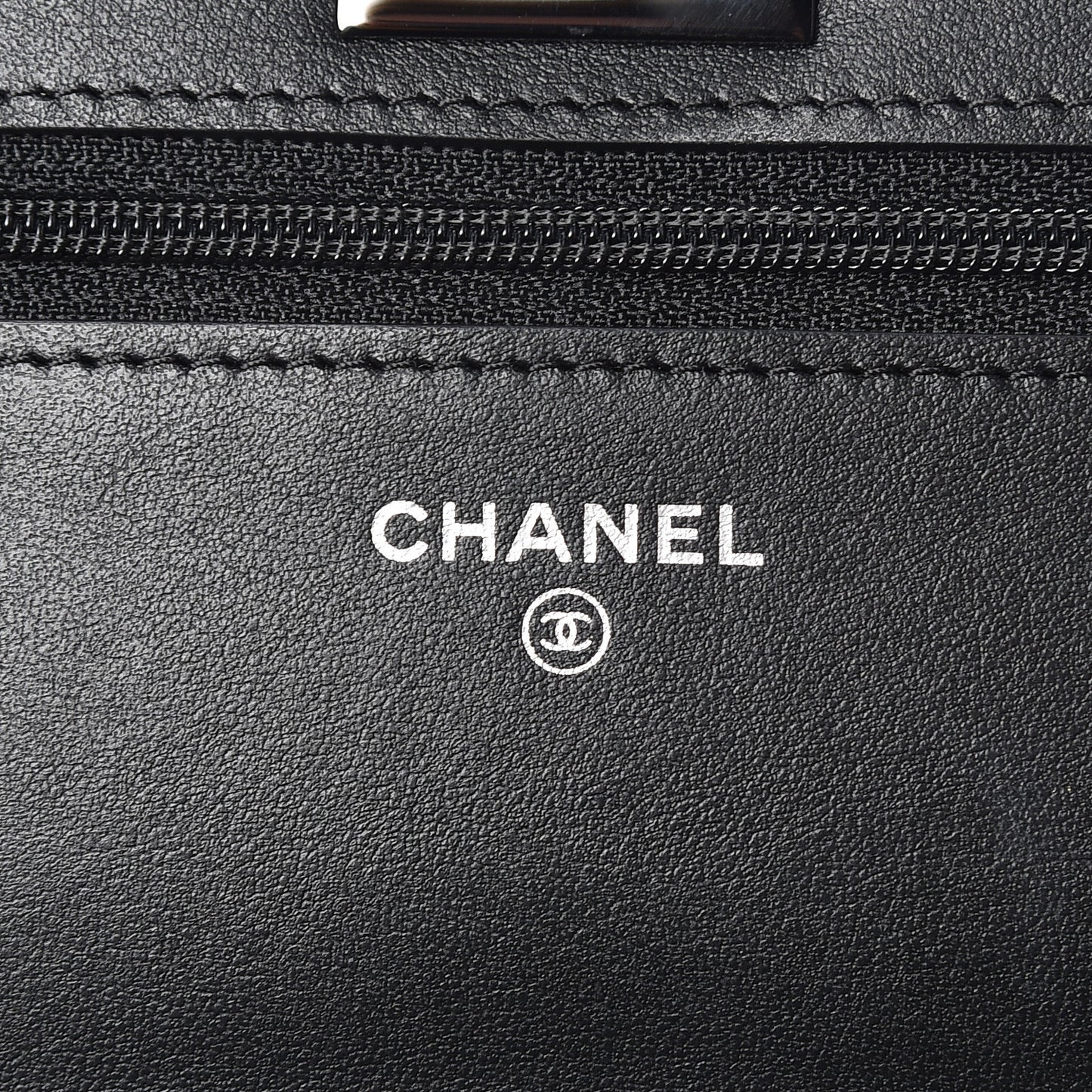 Aged Calfskin Chevron Quilted Reissue Wallet On Chain WOC So Black