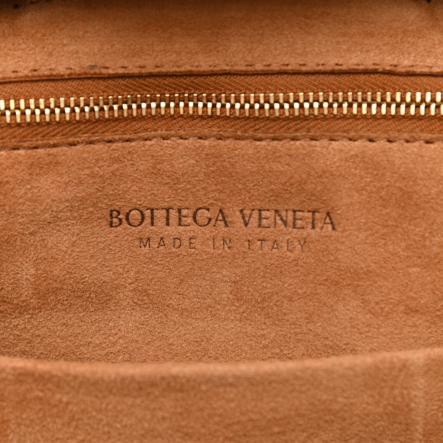 French Calfskin Maxi Intrecciato Small Arco Fondant