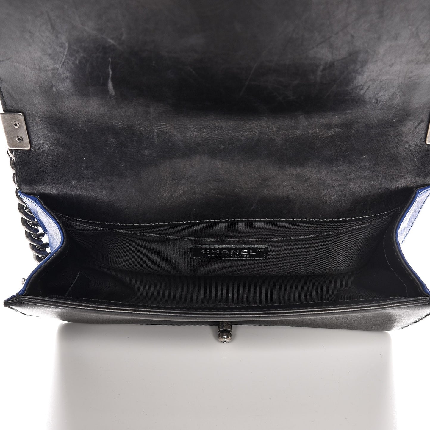 Lambskin Quilted Medium Boy Flap Black Blue