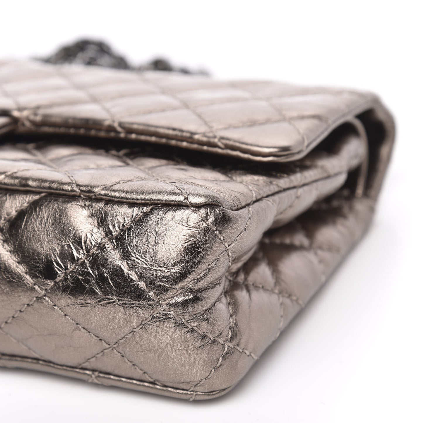 Metallic Aged Calfskin 2.55 Reissue 225 Flap Dark Silver