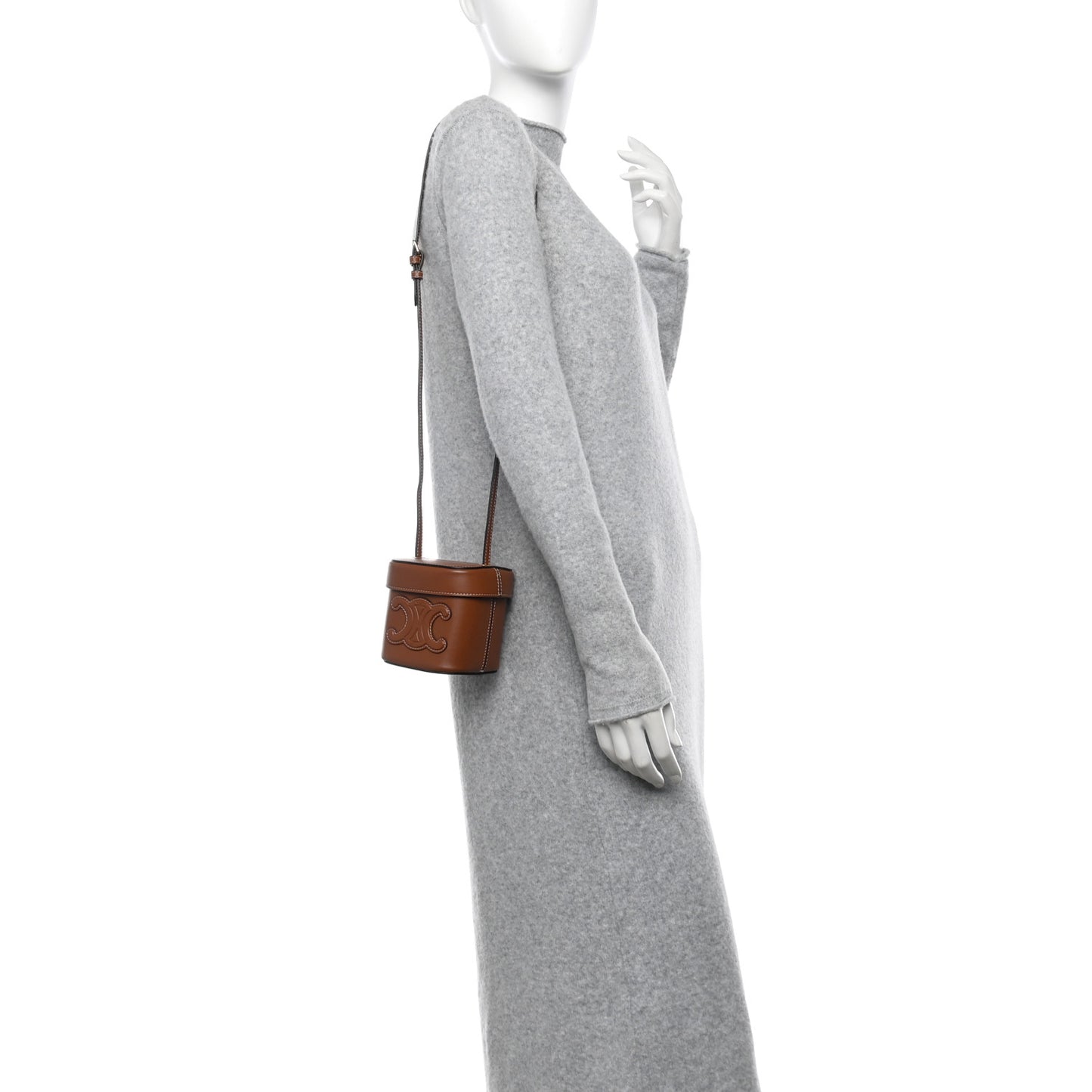 Smooth Calfskin Small Cuir Triomphe Box Tan