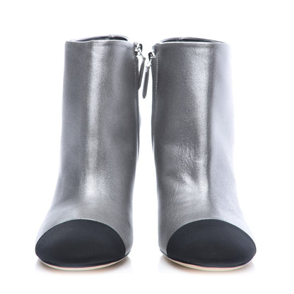 Chanel Lambskin Grosgrain Cap Toe CC Short Ankle Boots 39.5 Silver Black 2 of 9