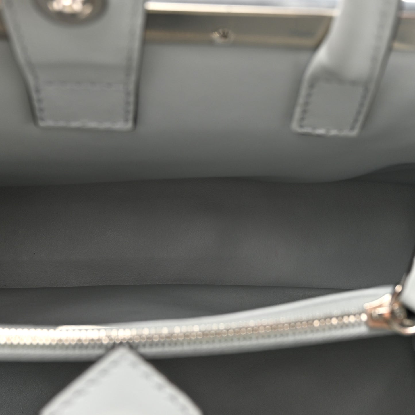 Vitello Liberty Pearl Petite 2Jours Tote Grigio Perla