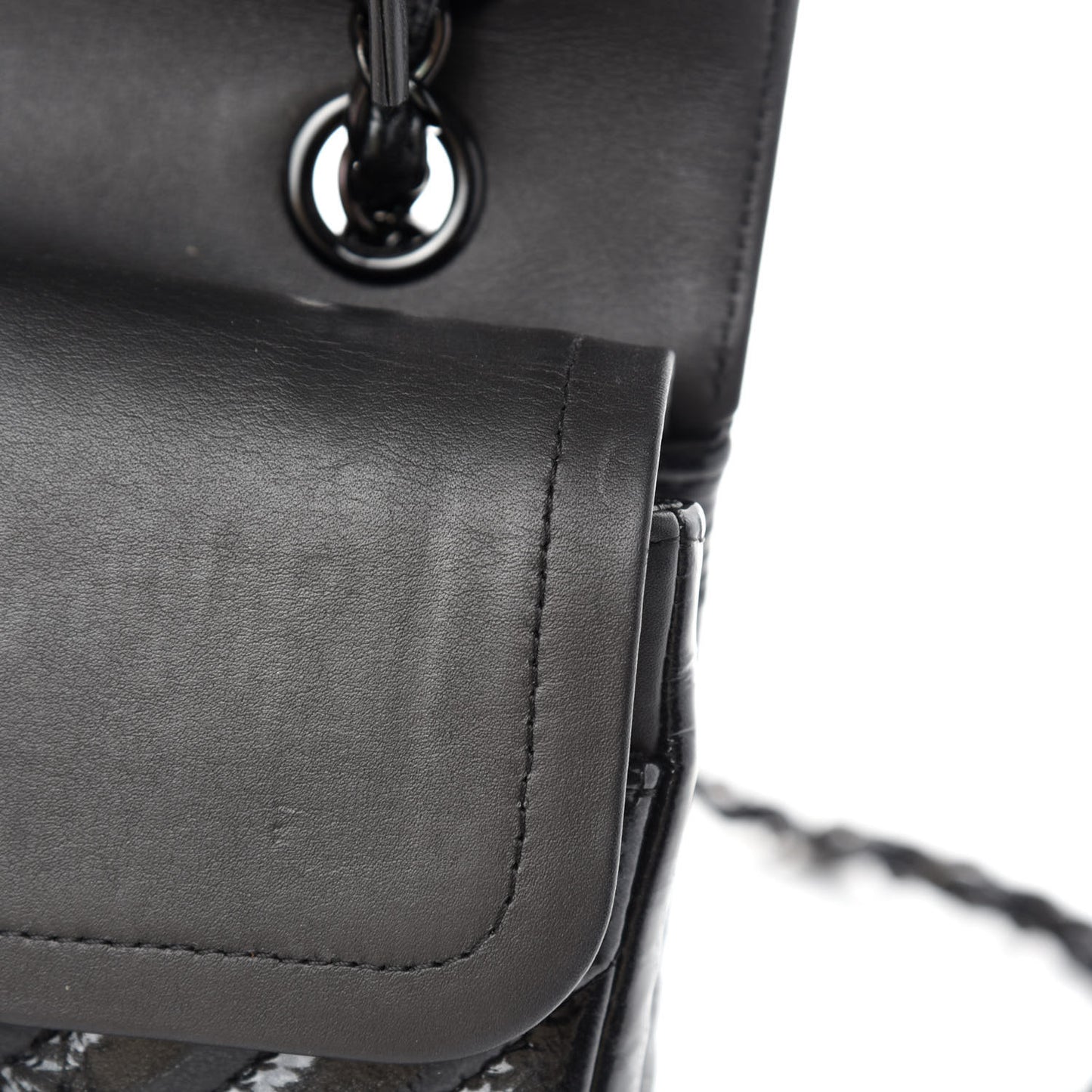 Metallic Patent Crumpled Calfskin Chevron Quilted Medium Double Flap So Black