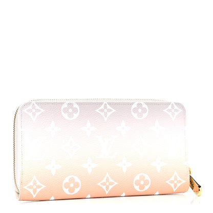 Louis Vuitton Monogram Giant By The Pool Zippy Wallet Brume 3 of 10
