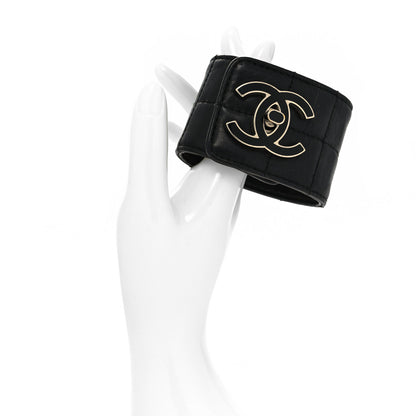 Chanel Lambskin Quilted Enamel CC Turnlock Cuff L Black 2 of 5