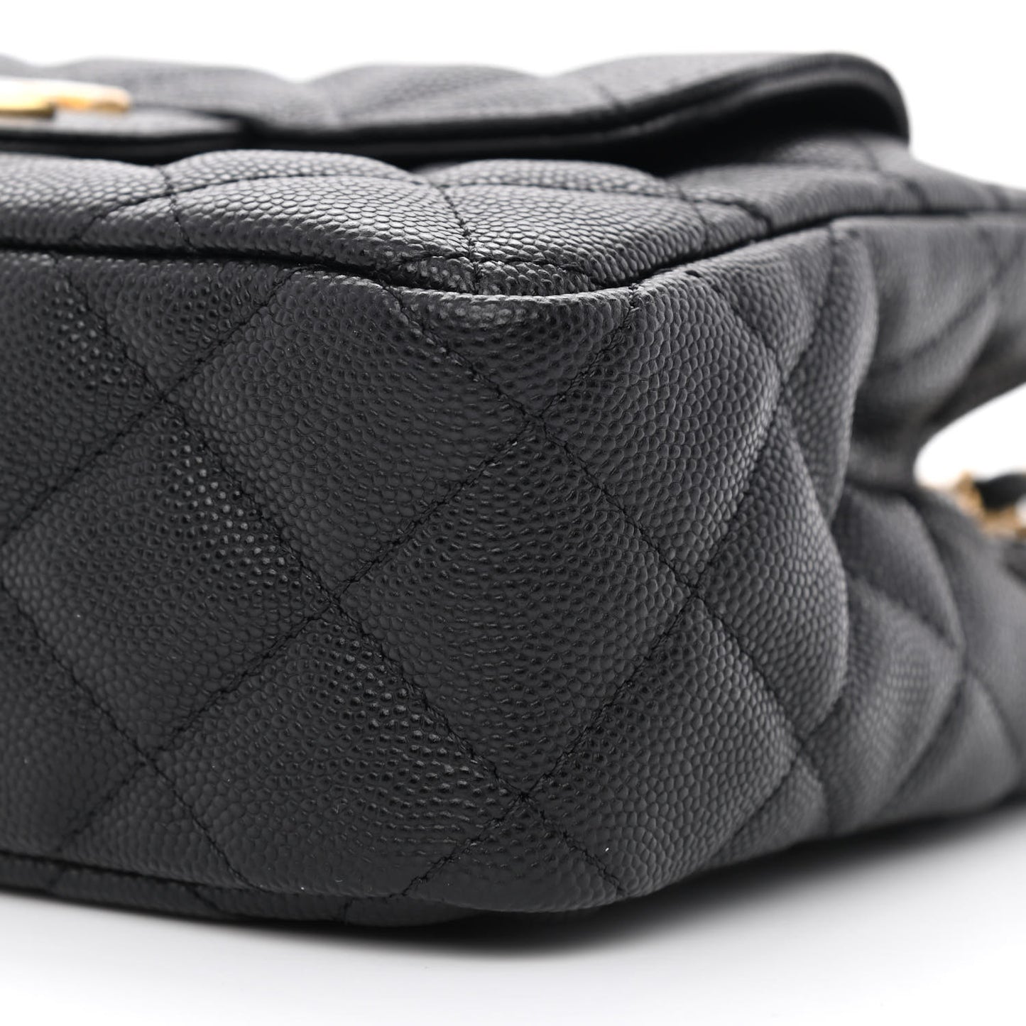 Caviar Quilted Small Wavy CC Hobo Black
