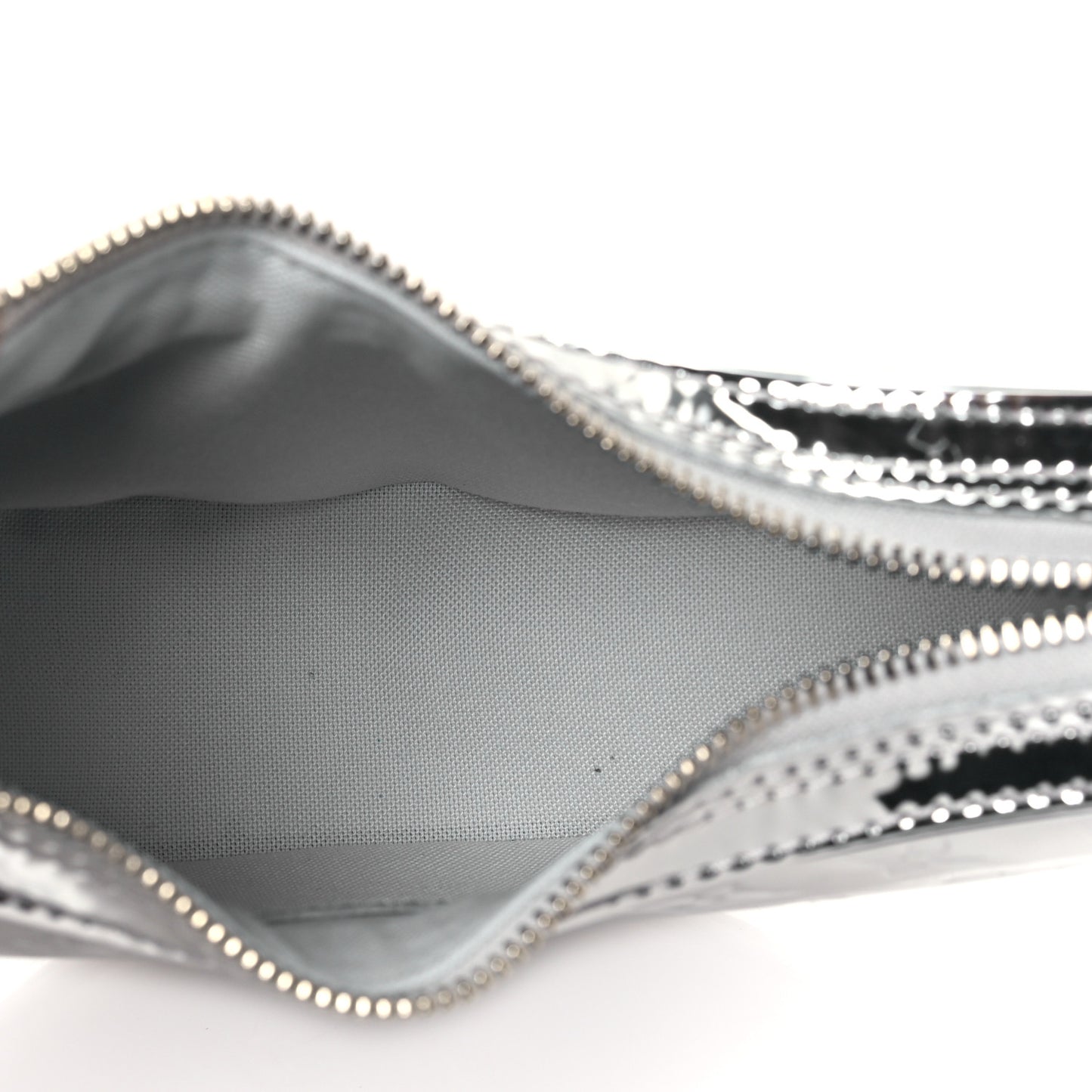 Monogram Miroir Loop PM Silver