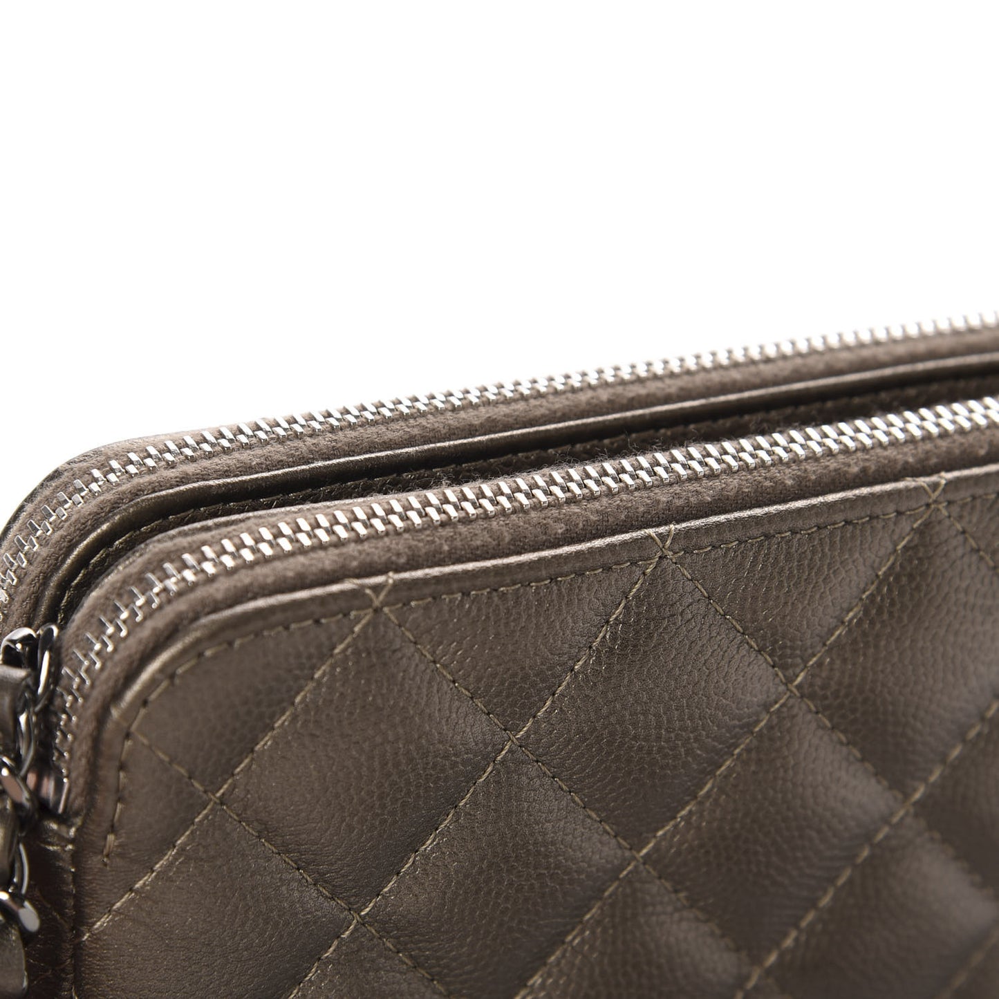 Metallic Caviar Quilted Small Clutch With Chain Gold