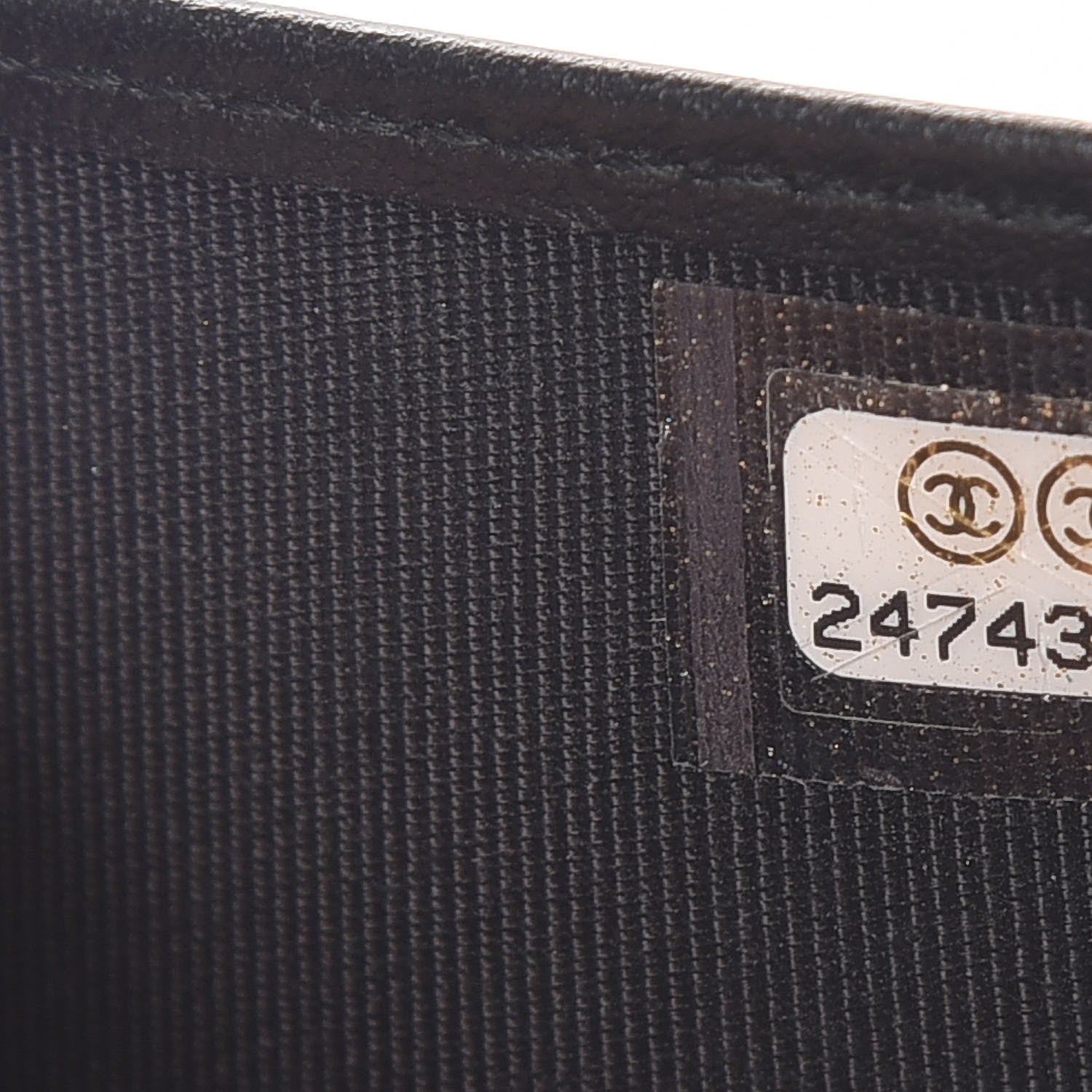 Chanel Aged Calfskin Chevron Quilted Reissue Compact Wallet So Black 8 of 9