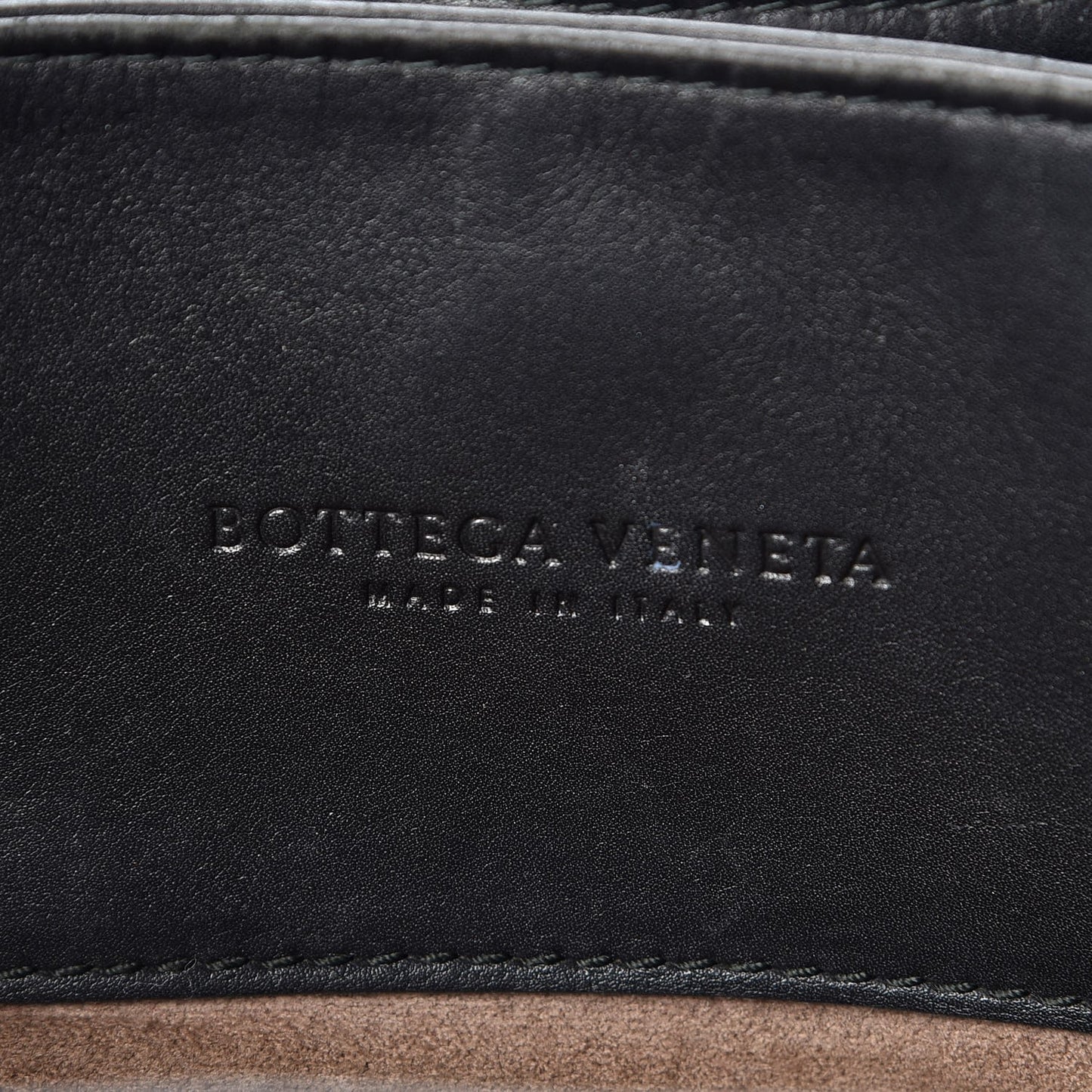 Light Calf Intrecciato Small Roma Black