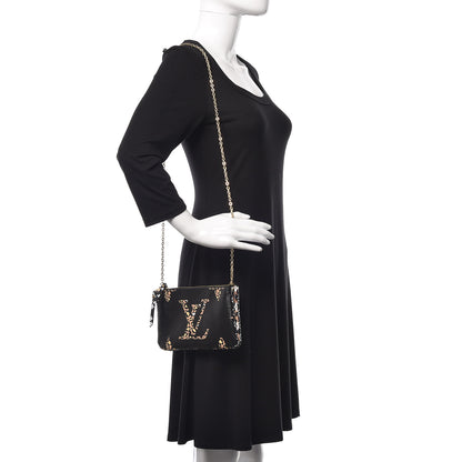 Louis Vuitton Monogram Giant Jungle Pochette Double Zip Black 2 of 10