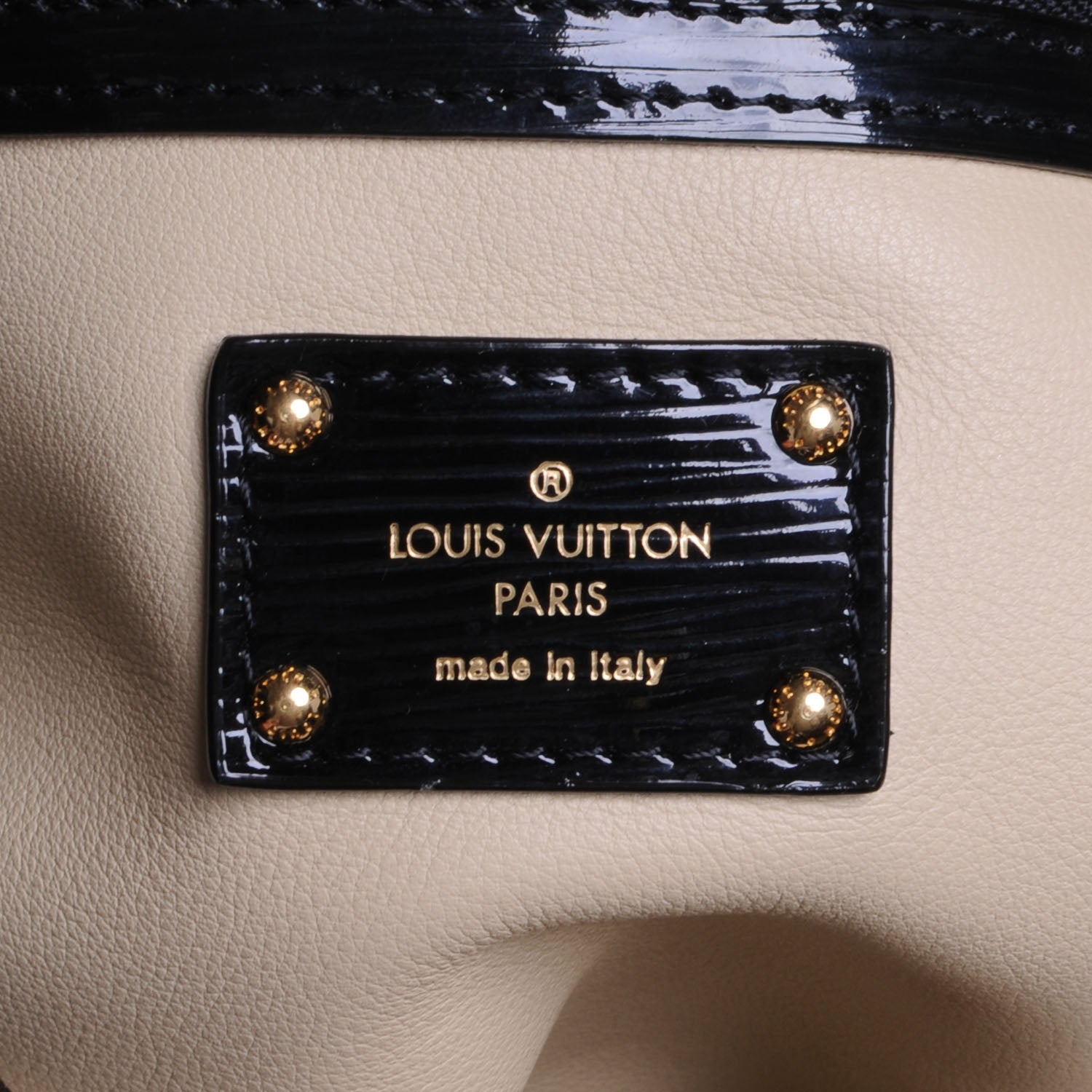 Louis Vuitton Vinyl Monogram Squishy Inventeur Messenger Bag Black 9 of 14
