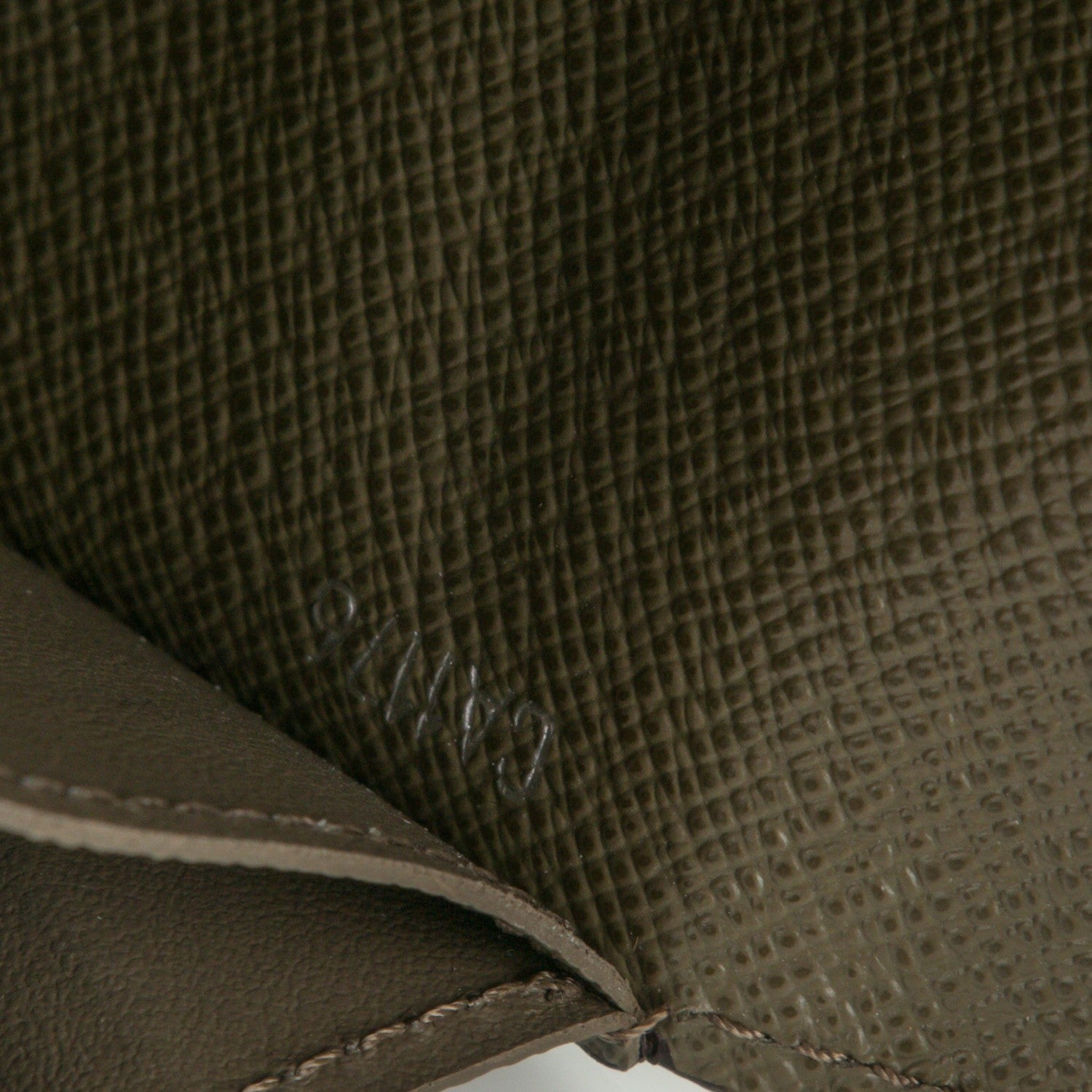 Louis Vuitton Epi Brazza Wallet Kaki 7 of 7
