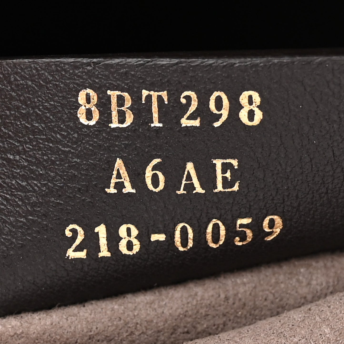 Vitello Grace F is Fendi Bi-Color FF 1974 Embossed Grande Mon Tresor Bucket Bag Maya Black Fragola