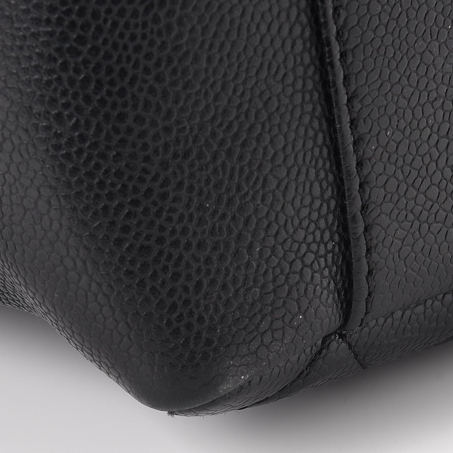 Caviar Quilted Grand Shopping Tote GST Black
