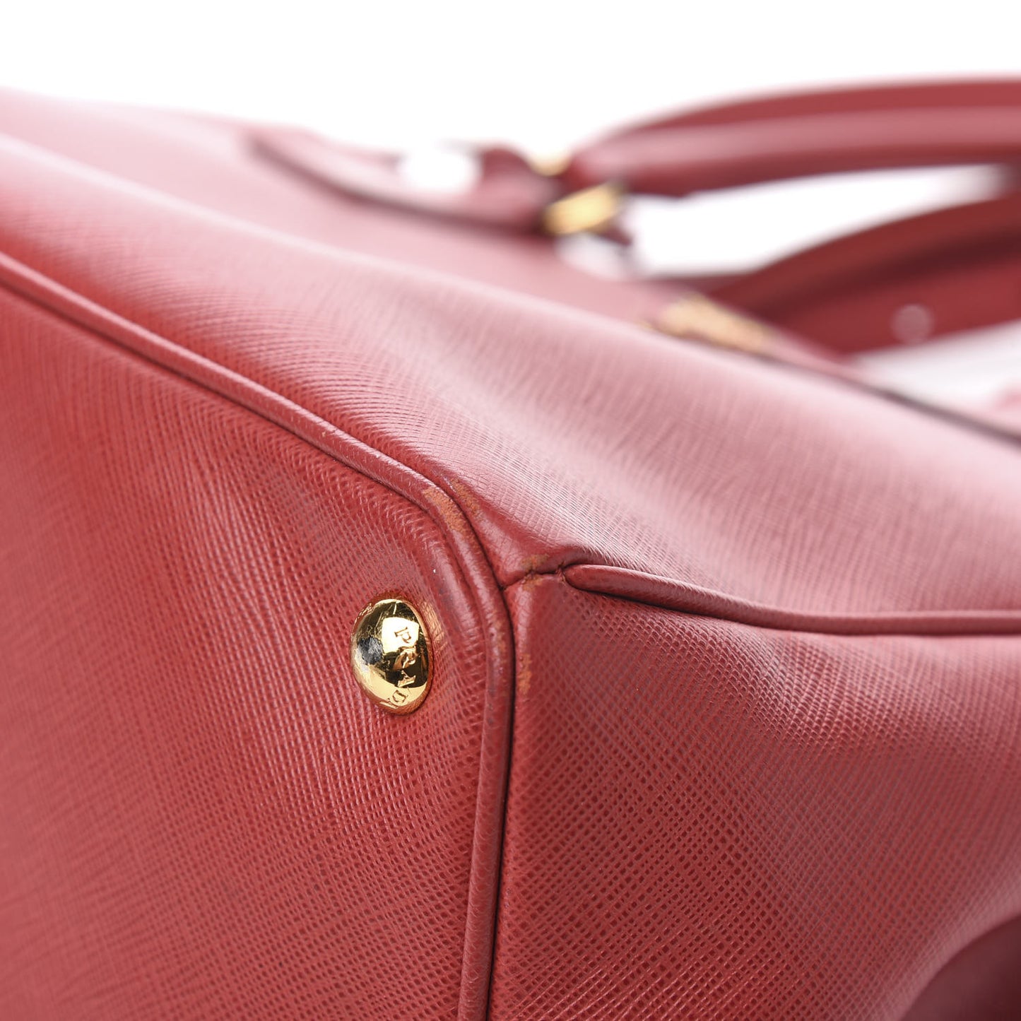 Saffiano Medium Galleria Double Zip Tote Fuoco