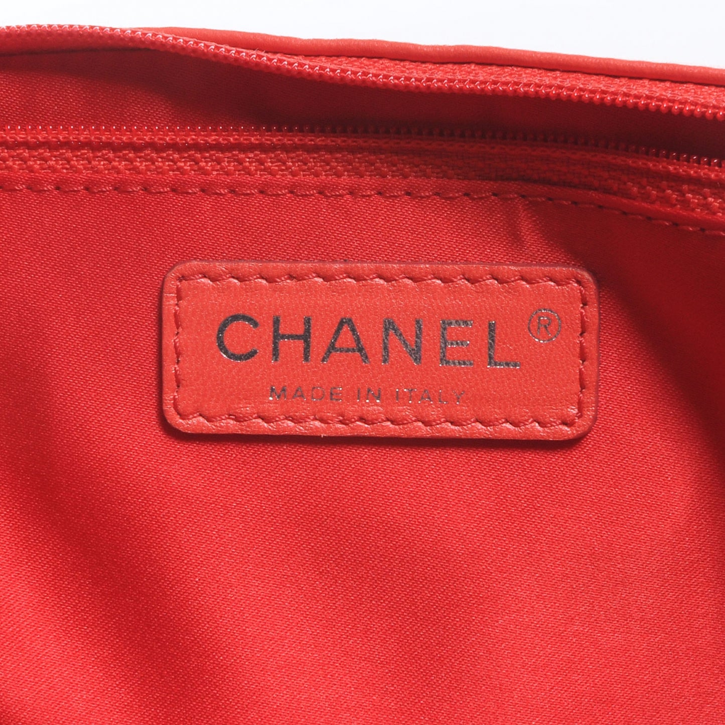 Calfskin Ultimate Stitch Flap Red