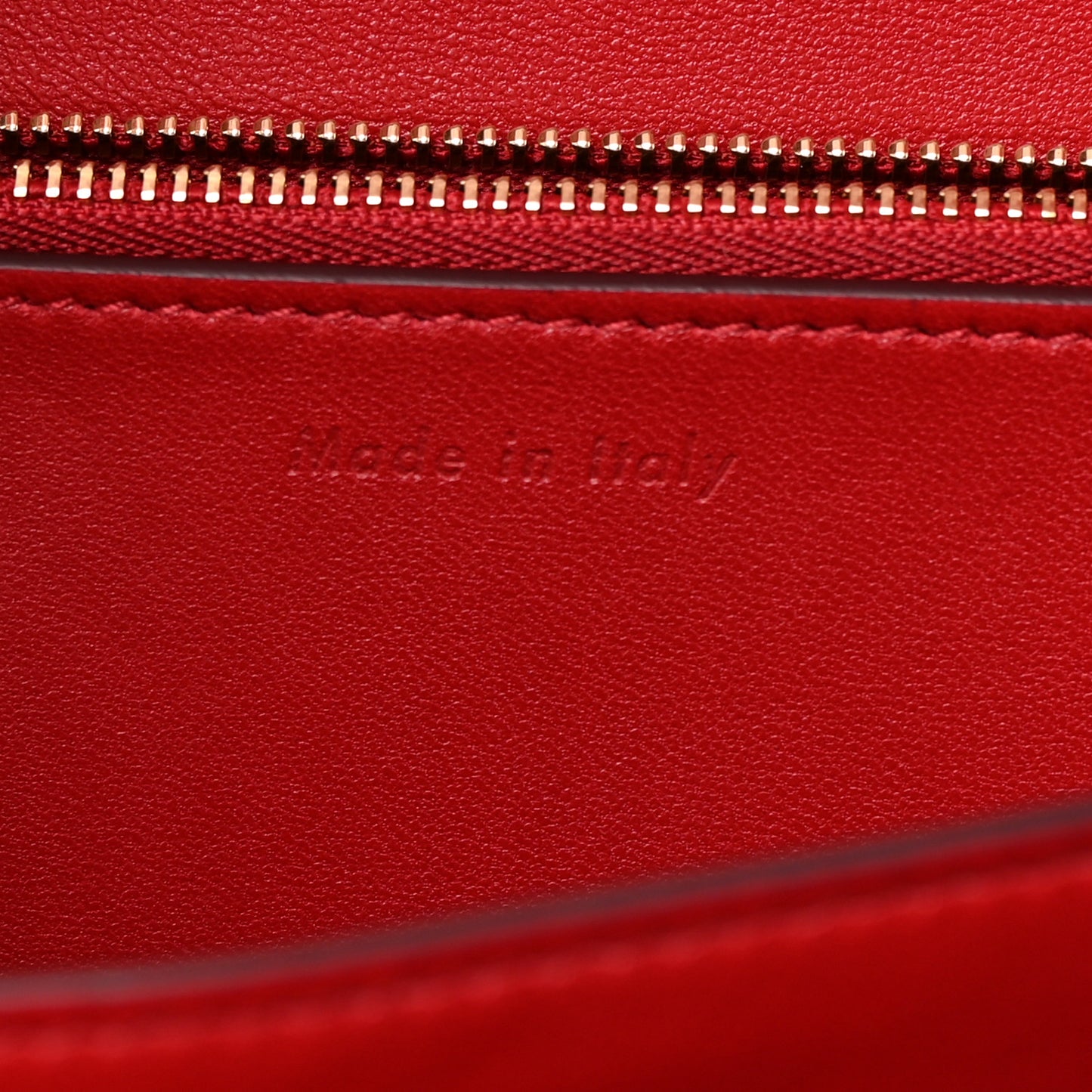 Box Calfskin Medium Classic Box Flap Bag Red