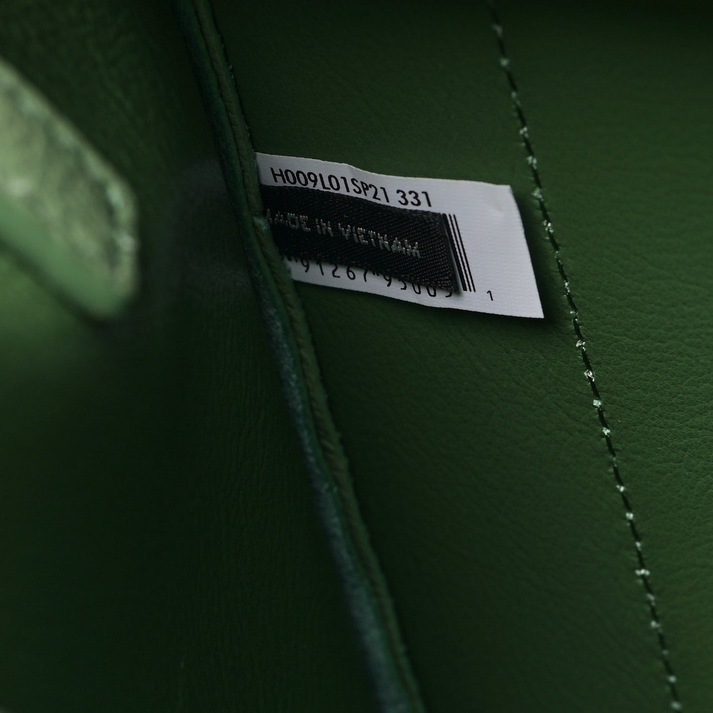 Grained Calfskin Small The Tote Bag Aspen Green