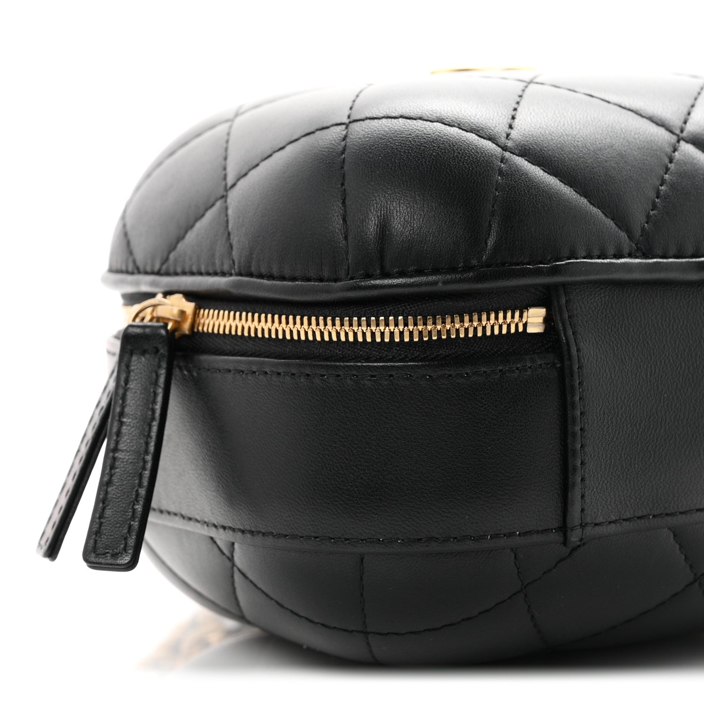 Lambskin Quilted CC Bubble Vanity Case With Chain Black